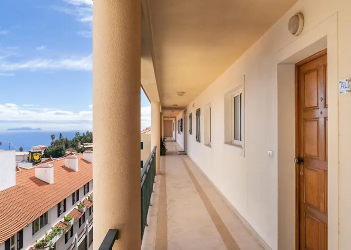 Apartment Park Modern & Cozy Santa Cruz (Madeira)