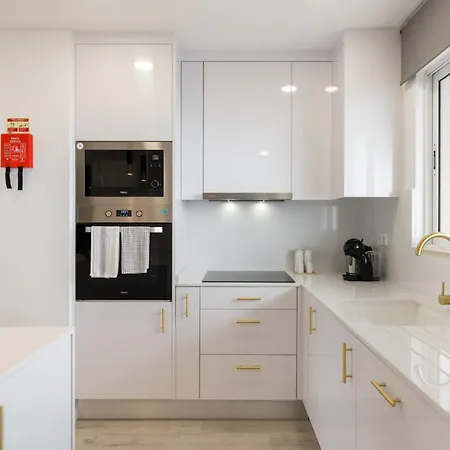 Apartamento Central Park Caniço Central Moderno e Acolhedor Santa Cruz - Madeira